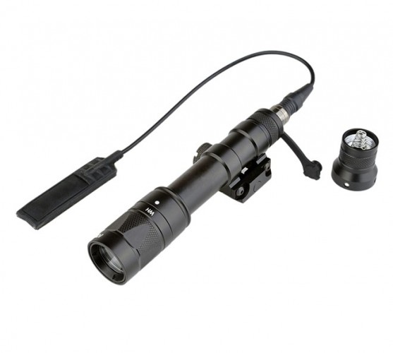 Torcia SF M600W Scout Light Led Full Version New Version (EX377 ELEMENT)