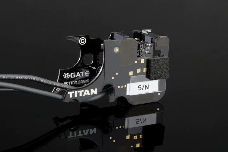 TITAN V2 EXPERT - REAR (TTN2-EM GATE)